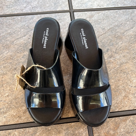Cool Planet by Steve Madden black sandals-NWT - Picture 3 of 10